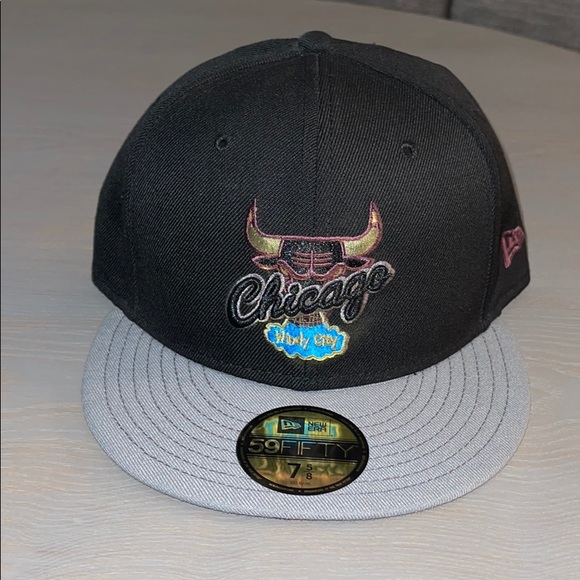 Chicago Bulls Bordeaux Fitted Hat 